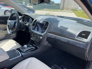 2023 Chrysler 300 Touring L AWD - Interior Full Dashboard Image